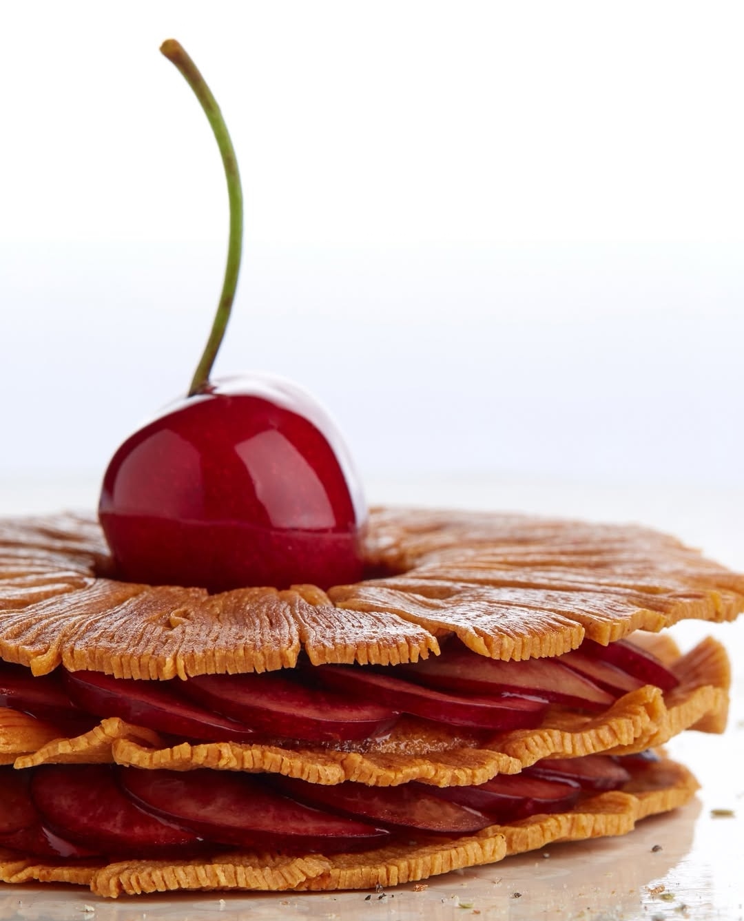 Patisserie cerises et crémeux Rubis